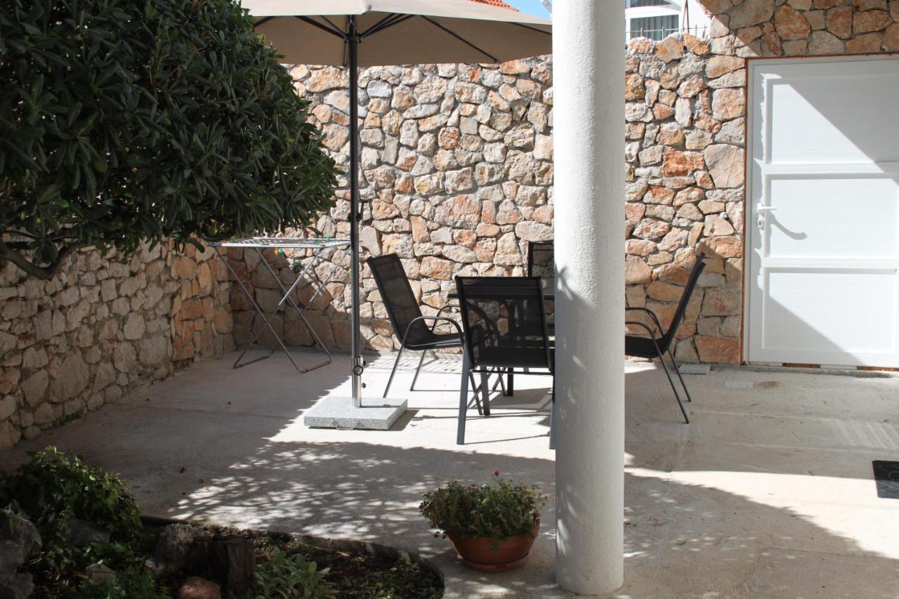 Apartmani "Mali Mago" Tribunj  Bagian luar foto