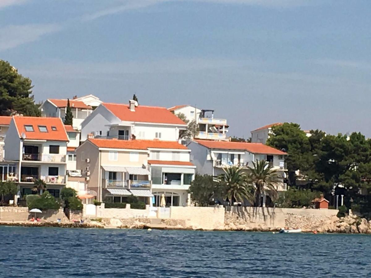 Apartmani "Mali Mago" Tribunj  Bagian luar foto