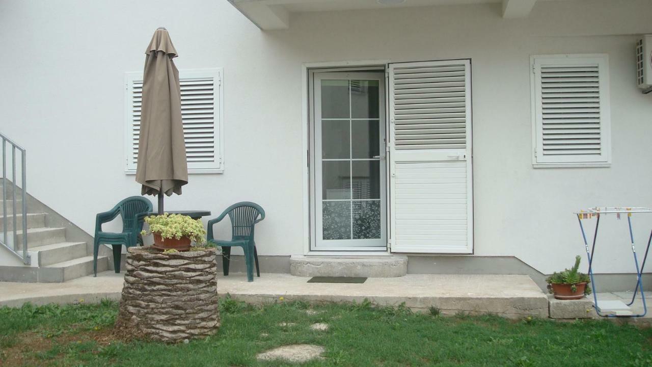 Apartmani "Mali Mago" Tribunj  Bagian luar foto