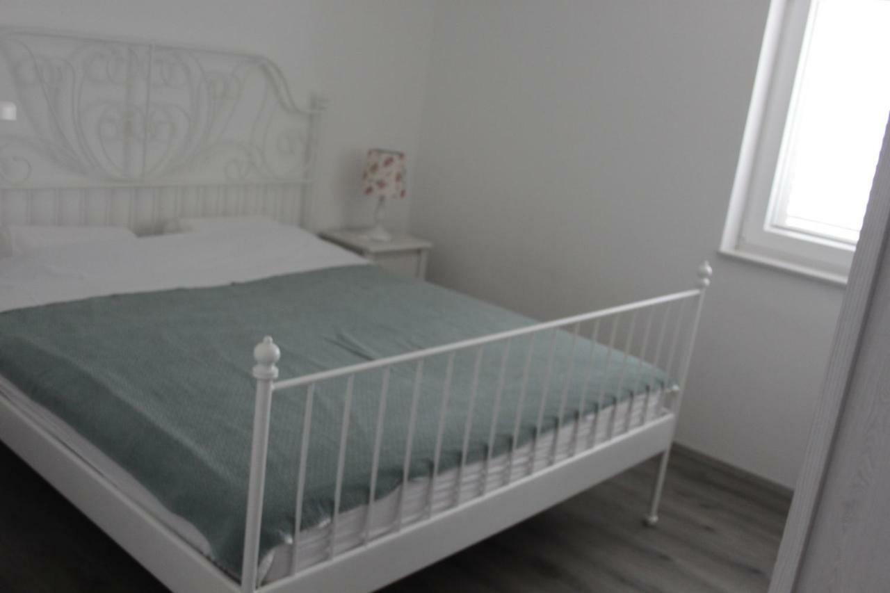 Apartmani "Mali Mago" Tribunj  Bagian luar foto